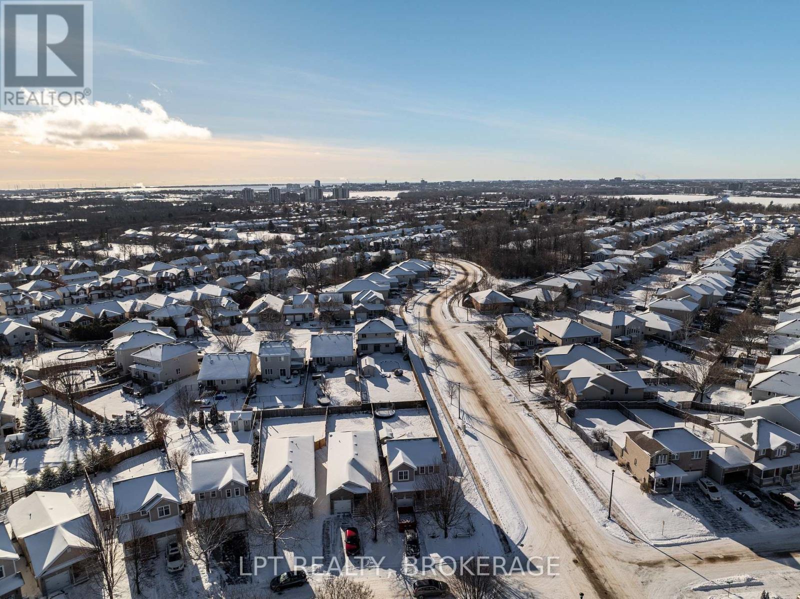 487 Mccallum Street, Kingston (Kingston East (Incl Barret Crt)), ON - Outdoor With View