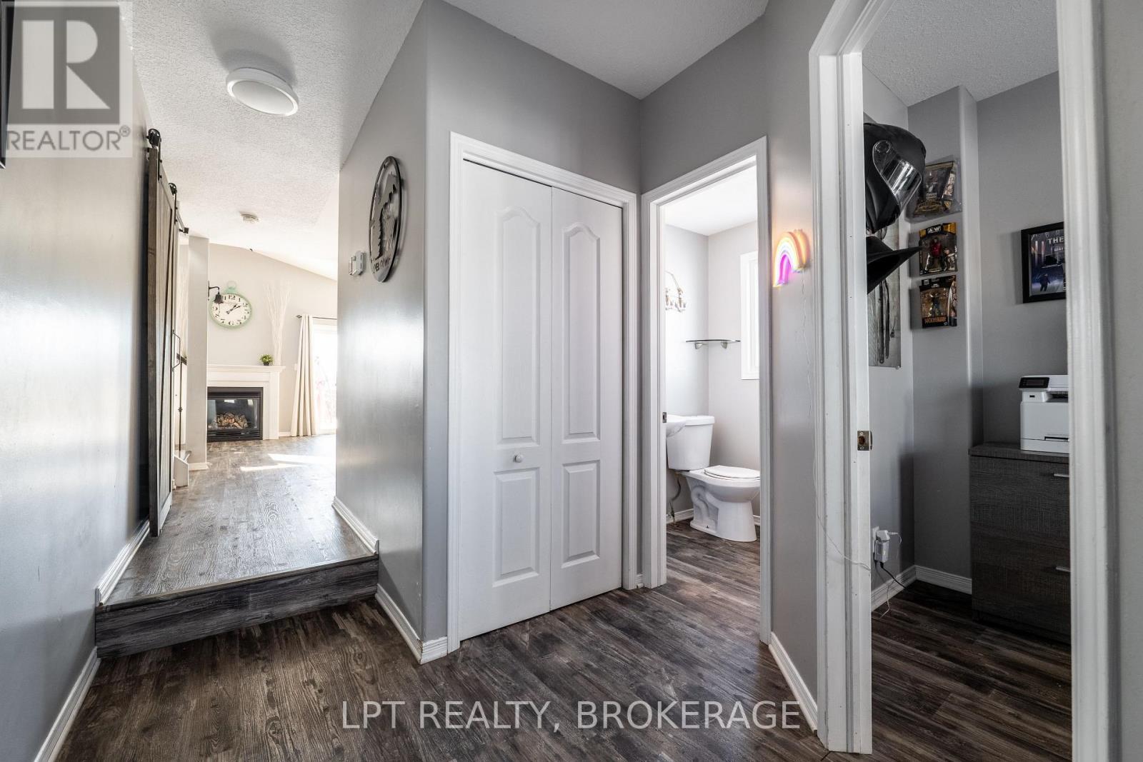 487 Mccallum Street, Kingston (Kingston East (Incl Barret Crt)), ON - Indoor Photo Showing Other Room