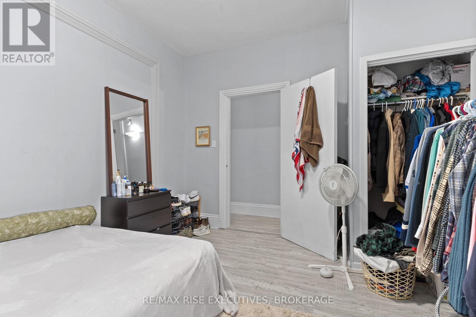 341 Division Street, Kingston (East Of Sir John A. Blvd), ON - Indoor Photo Showing Bedroom