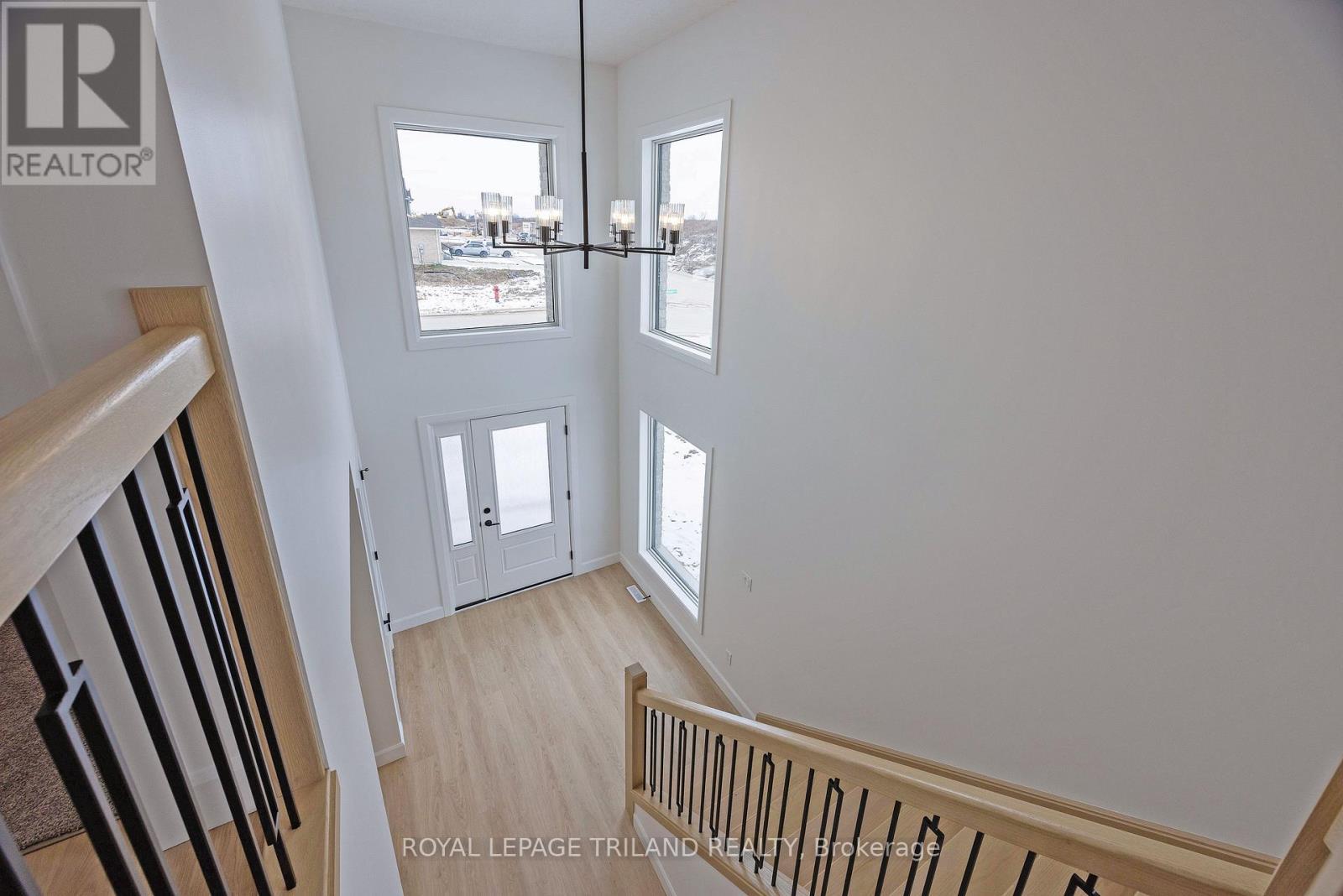 116 Aspen Parkway, Aylmer, ON - Indoor Photo Showing Other Room
