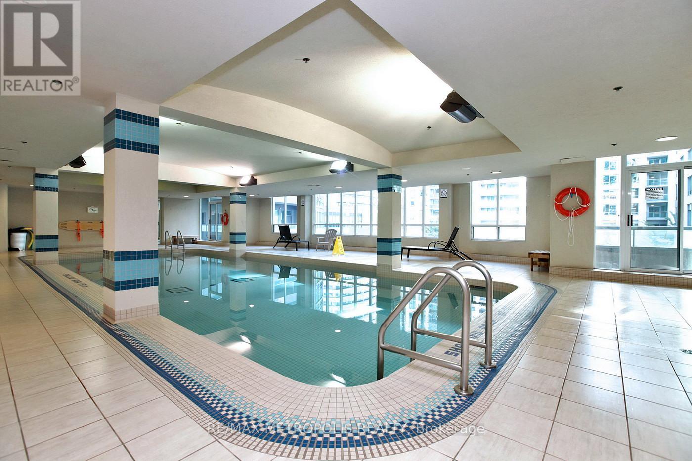 2006 - 30 Grand Trunk Crescent, Toronto, ON - Indoor Photo Showing Other Room With In Ground Pool
