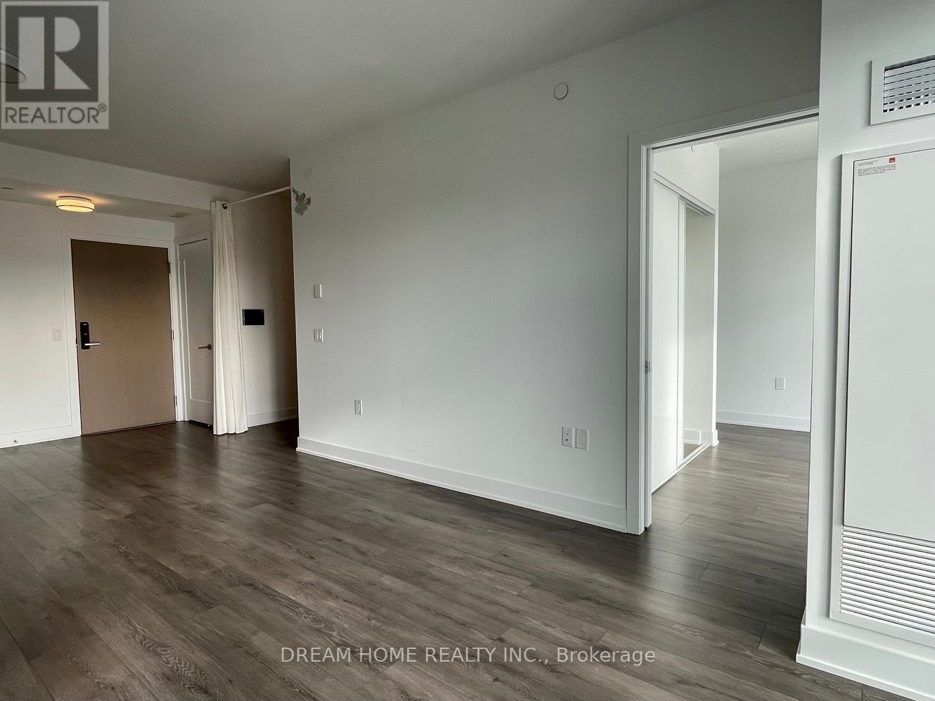 2620 - 585 Bloor Street, Toronto, ON - Indoor Photo Showing Other Room