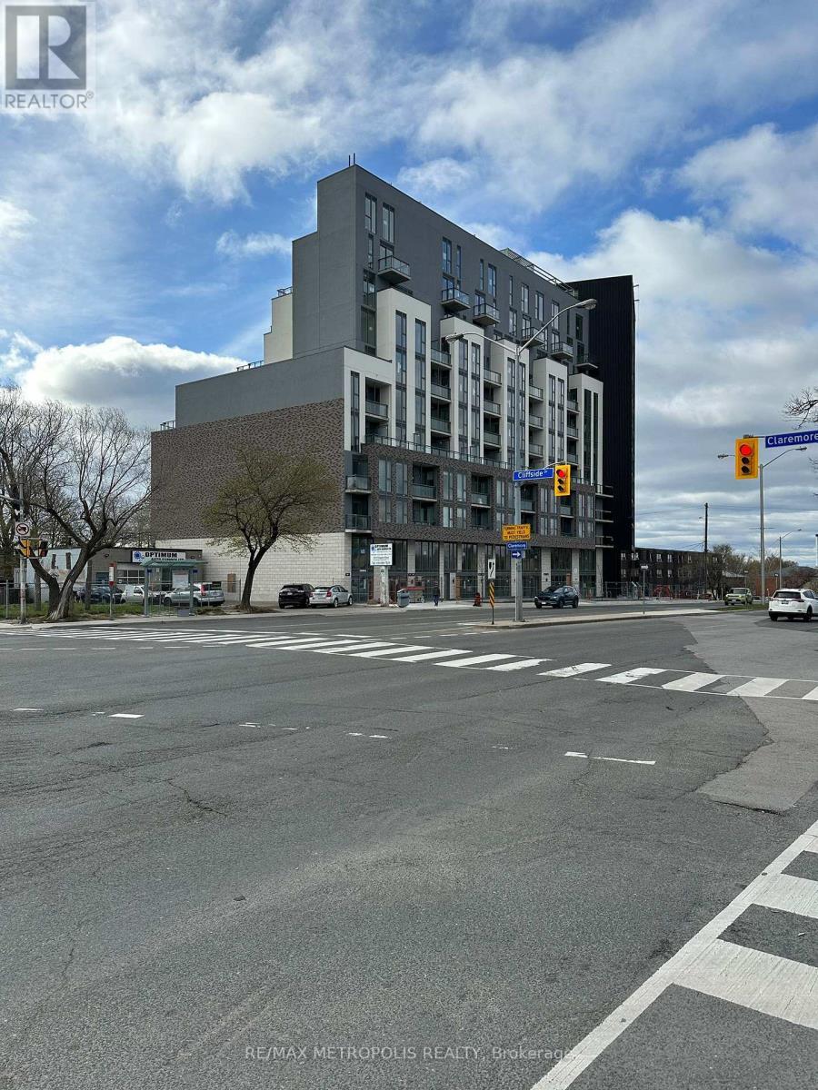 103 - 2209 Kingston Road, Toronto, ON - Outdoor