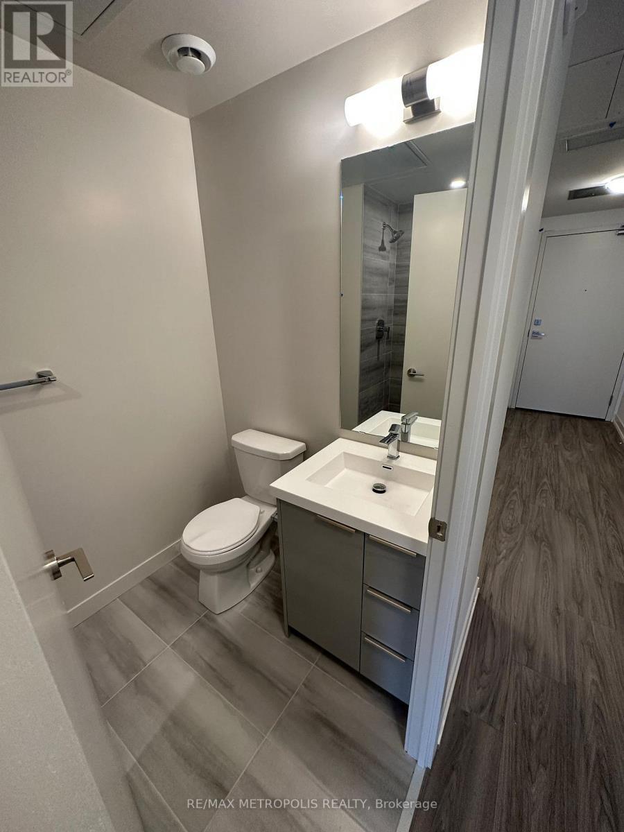 103 - 2209 Kingston Road, Toronto, ON - Indoor Photo Showing Bathroom