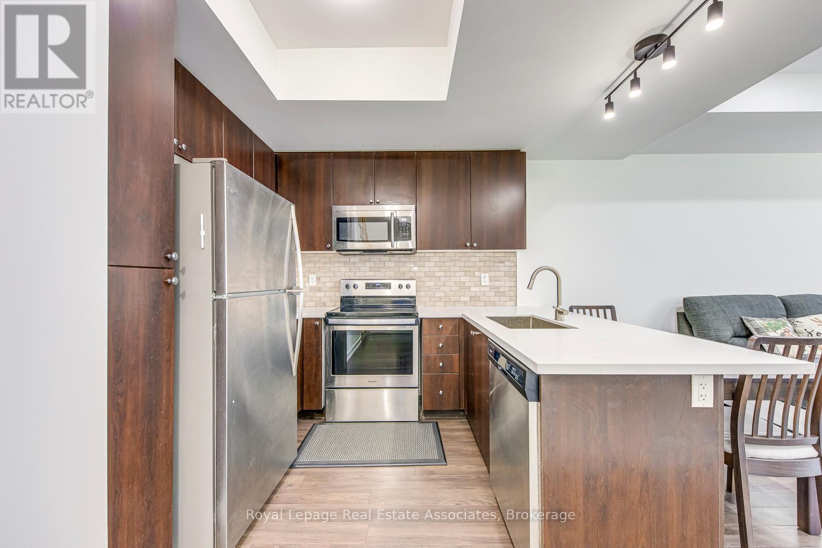 310 - 1555 Kingston Road, Pickering, ON