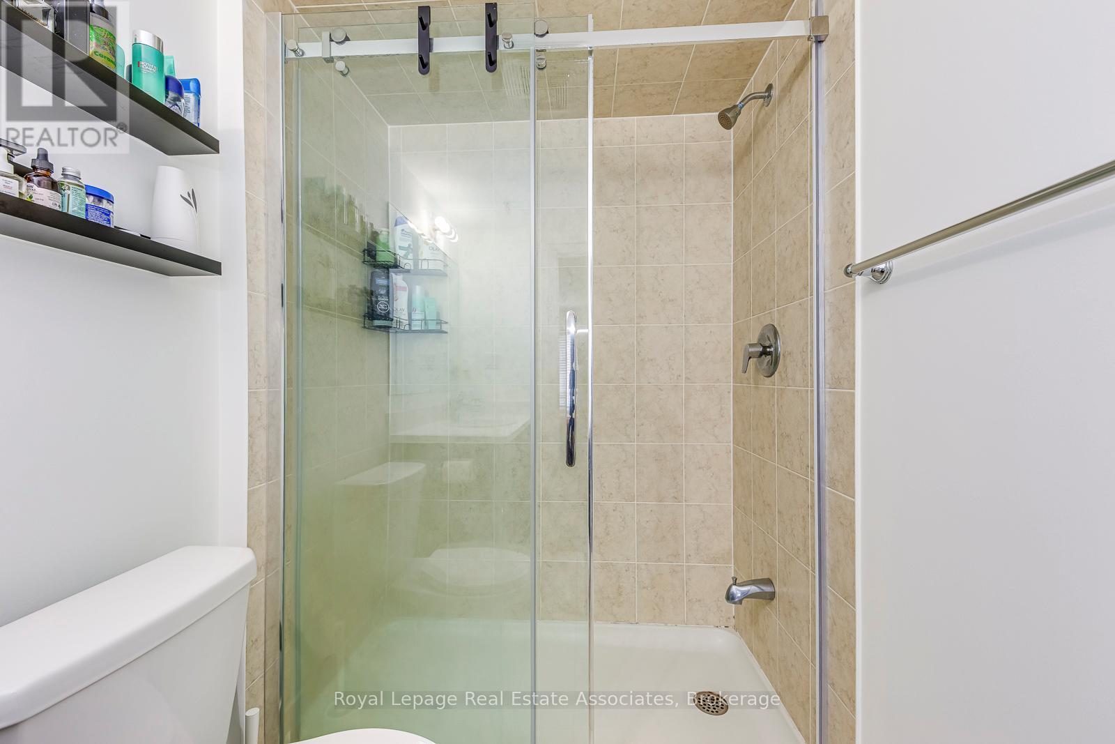 310 - 1555 Kingston Road, Pickering, ON