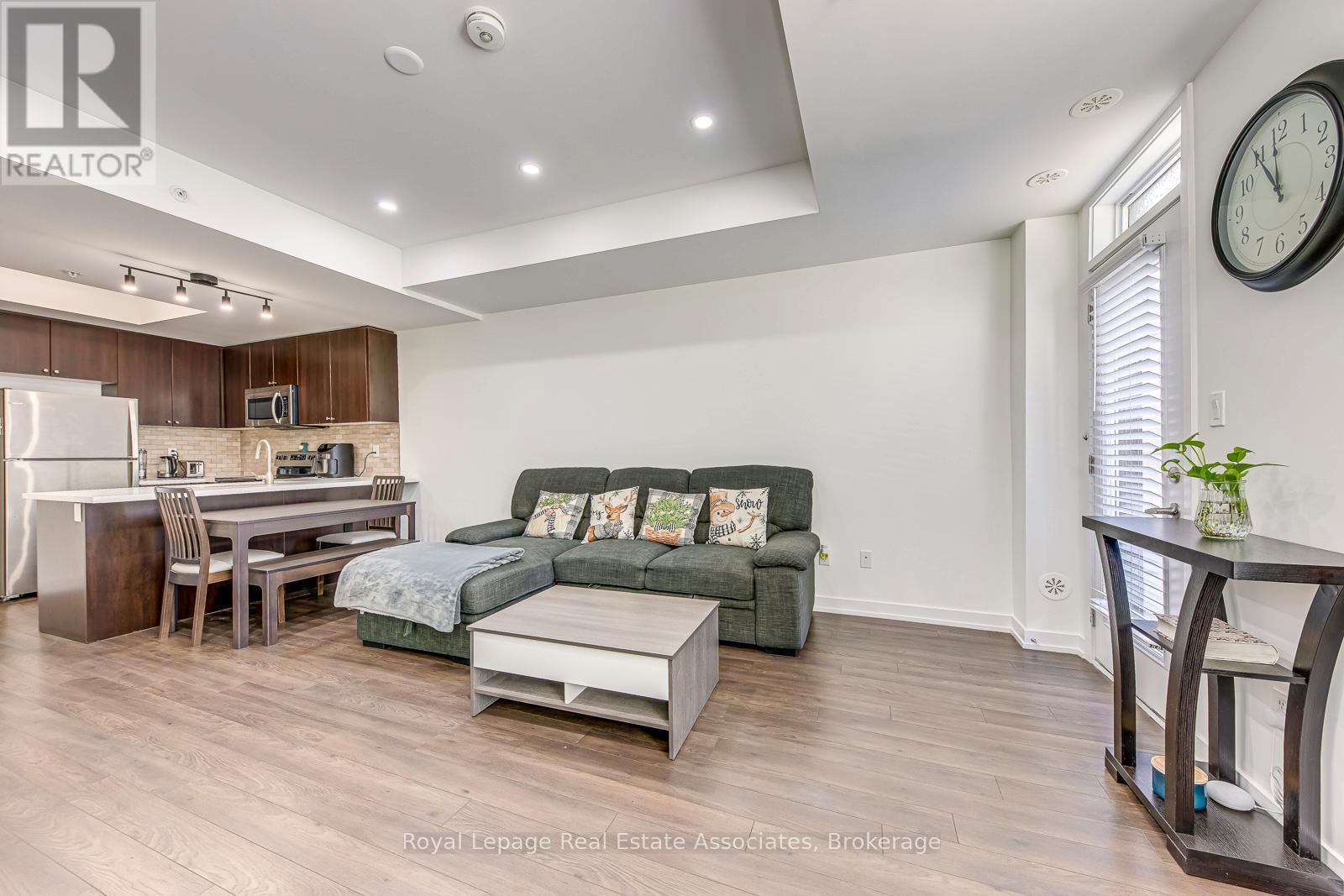 310 - 1555 Kingston Road, Pickering, ON