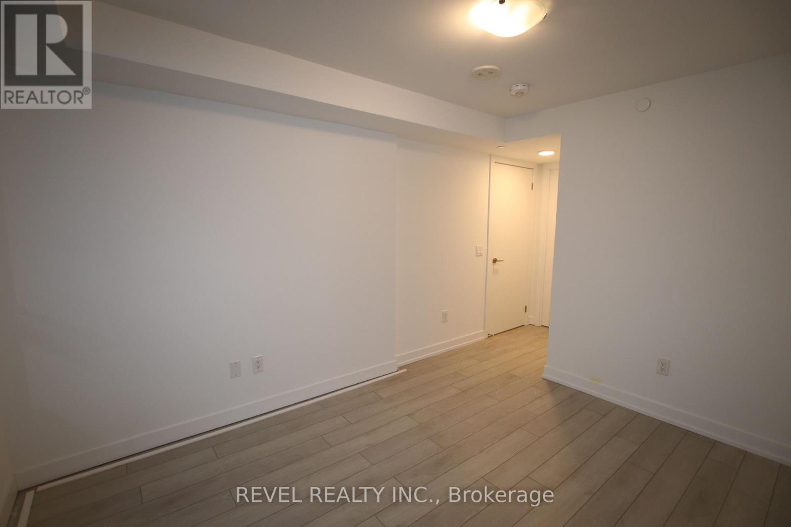 912 - 1480 Bayly Street, Pickering, ON - Indoor Photo Showing Other Room