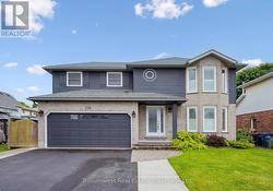 219 ELMIRA ROAD S Guelph (Willow West/Sugarbush/West Acres), ON N1K 1R1