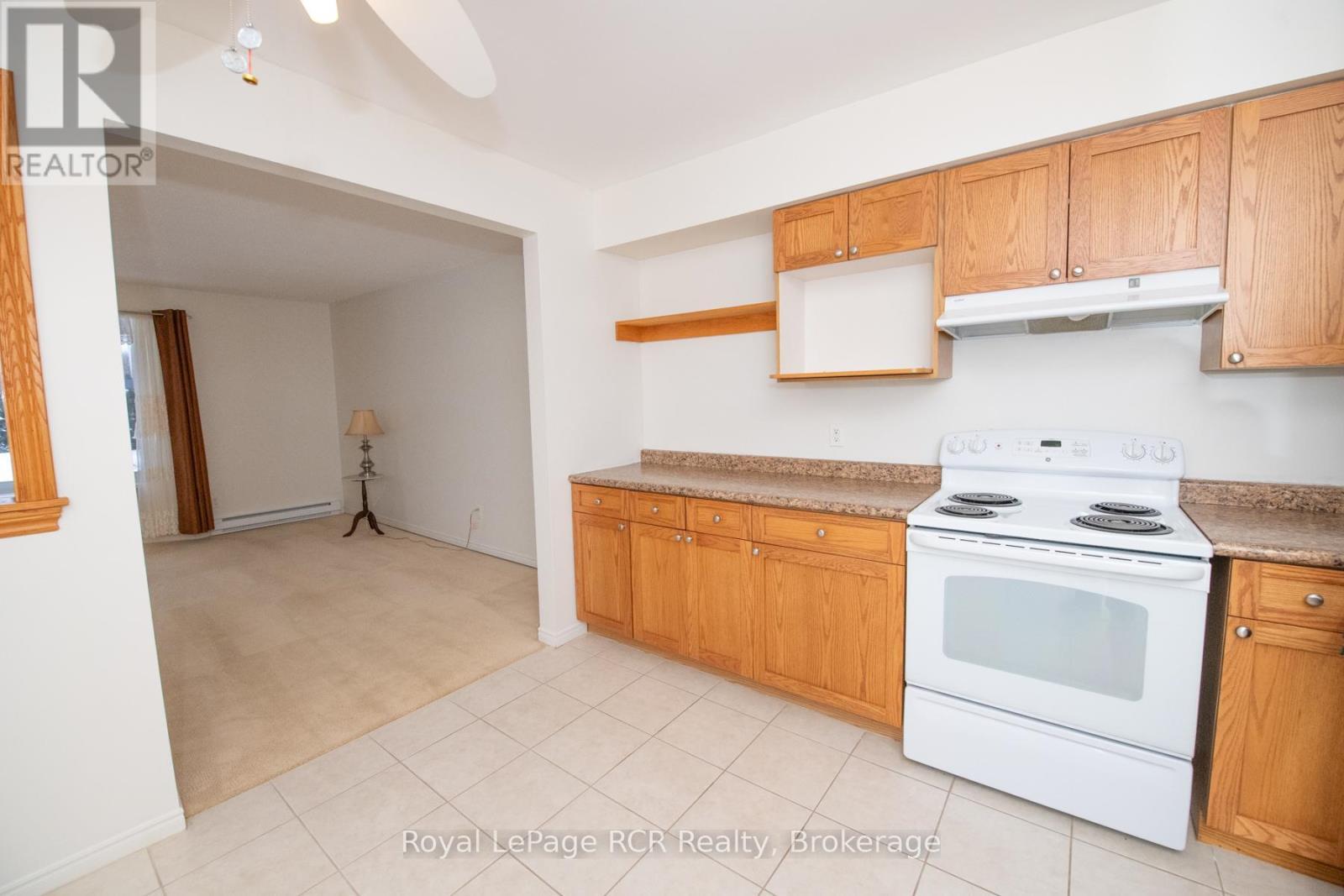 306 - 497 Birmingham St West Street W, Wellington North (Mount Forest), ON - Indoor Photo Showing Kitchen