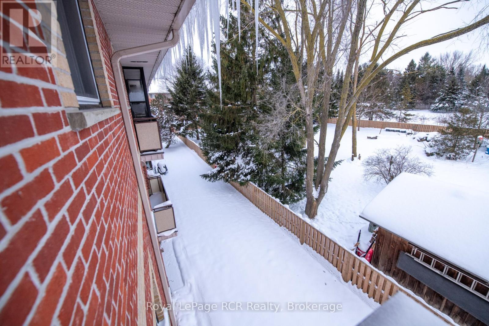 306 - 497 Birmingham St West Street W, Wellington North (Mount Forest), ON - Outdoor