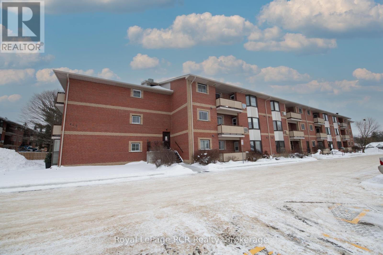 306 - 497 Birmingham St West Street W, Wellington North (Mount Forest), ON - Outdoor With Balcony