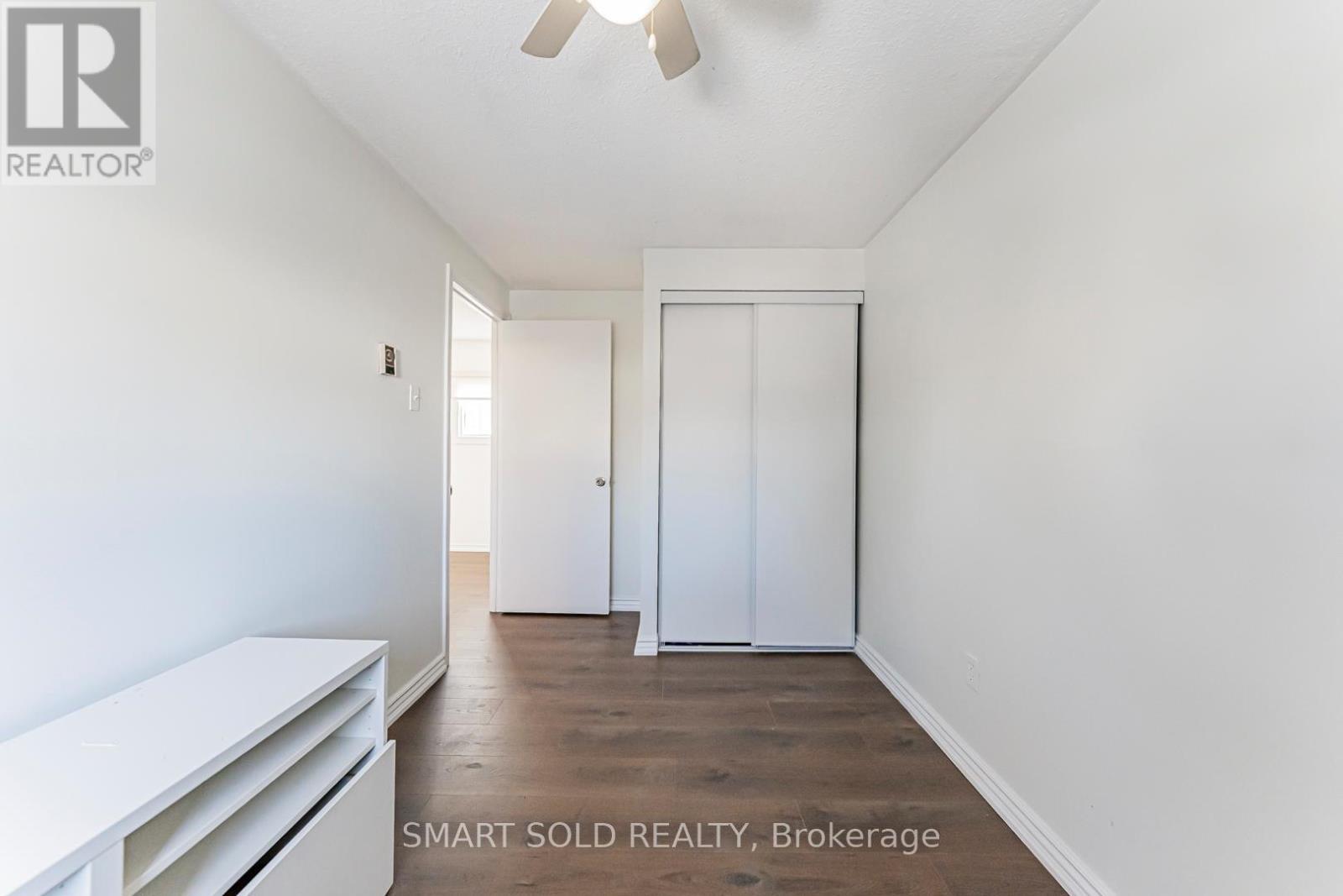 22 Hazelglen Court, Brampton, ON - Indoor Photo Showing Other Room