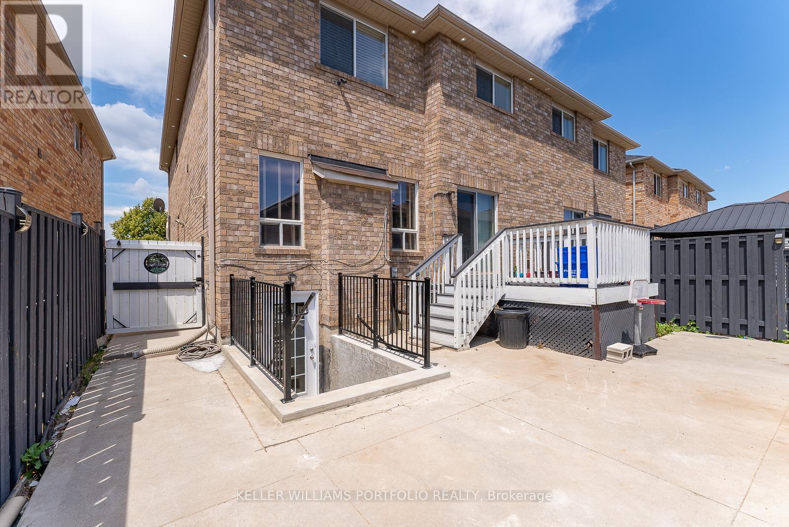 Bsmt - 67 Commodore Drive, Brampton, ON - Outdoor With Exterior