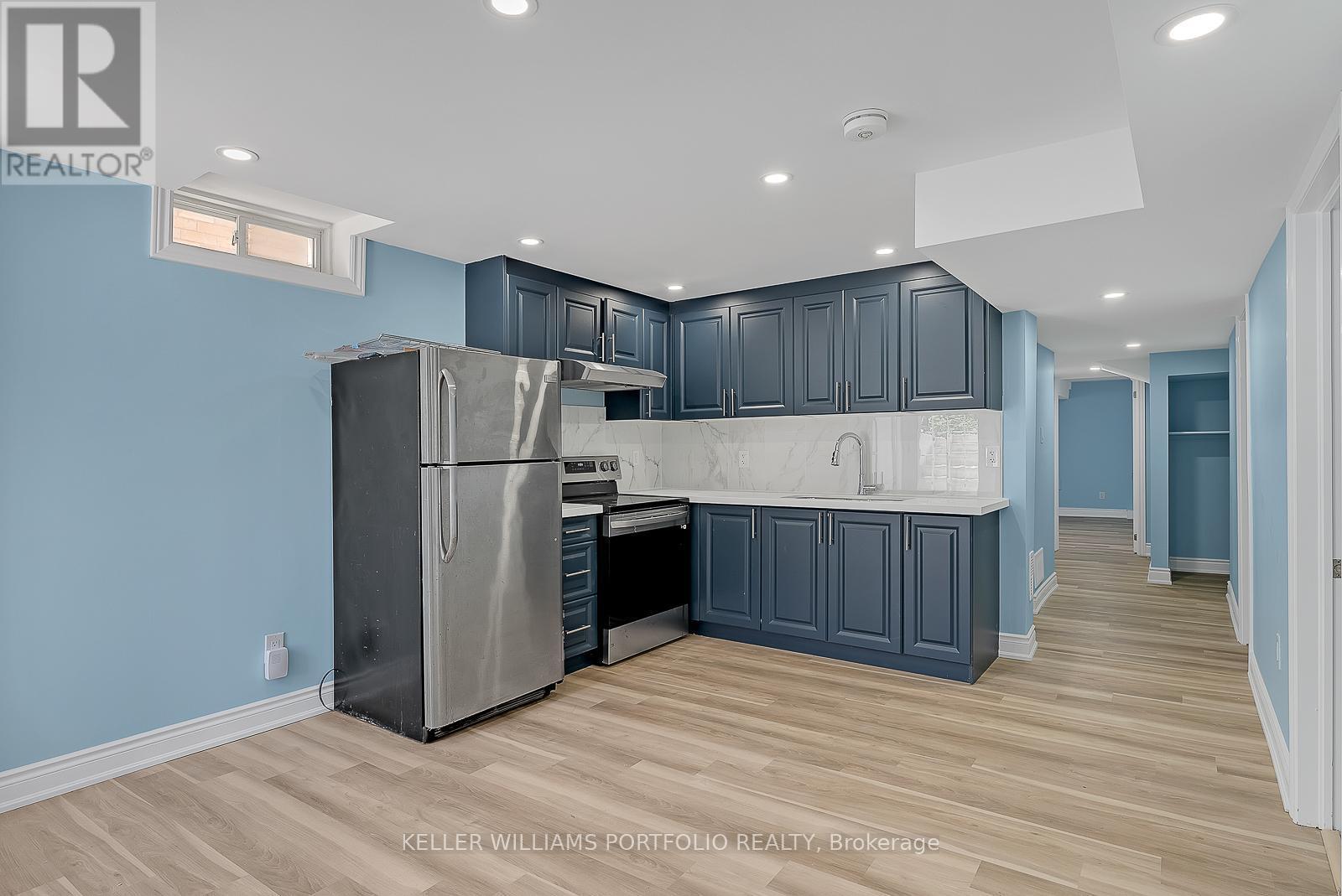 Bsmt - 67 Commodore Drive, Brampton, ON - Indoor Photo Showing Kitchen