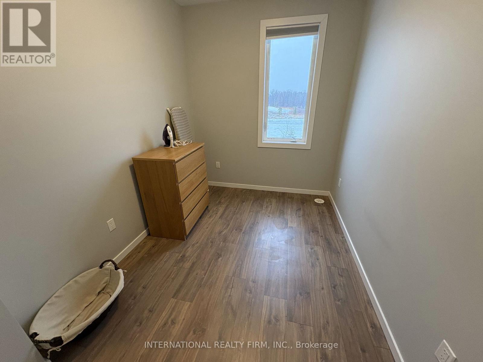 286 Vellwood Common, Oakville, ON - Indoor Photo Showing Other Room