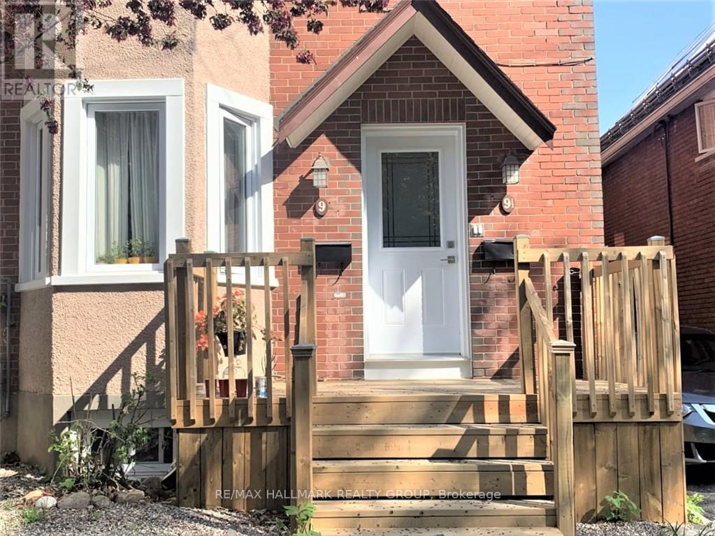 9 1/2 Ella Street, Ottawa, ON - Outdoor