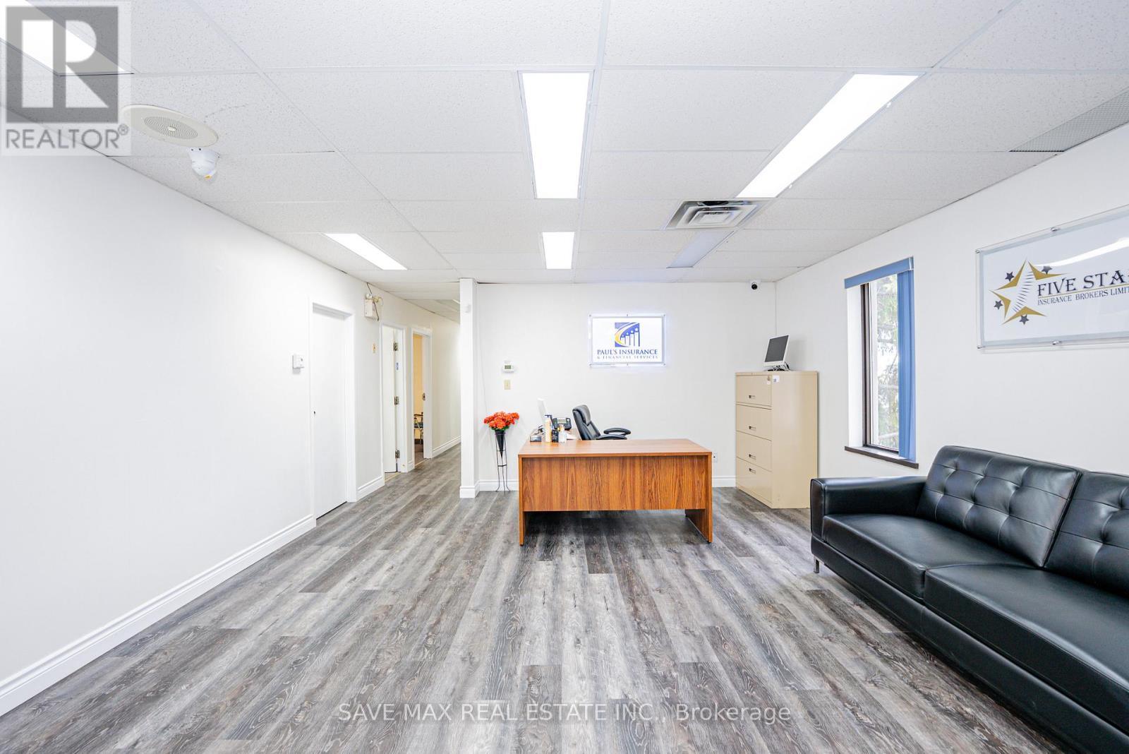 Second - 264 Woodlawn Road W, Guelph, ON