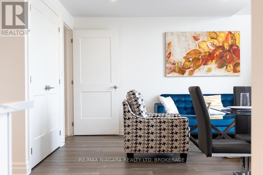 Upper - 7416 Parkside Road, Niagara Falls (Brown), ON - Indoor Photo Showing Other Room