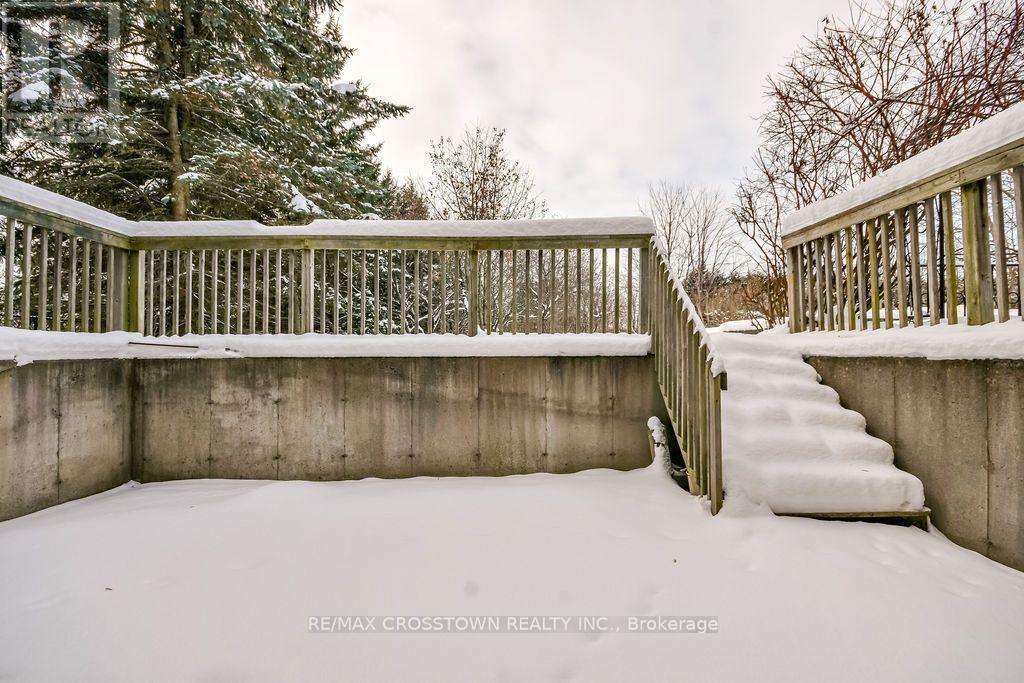 25 Cunningham Drive, Essa, ON - Outdoor