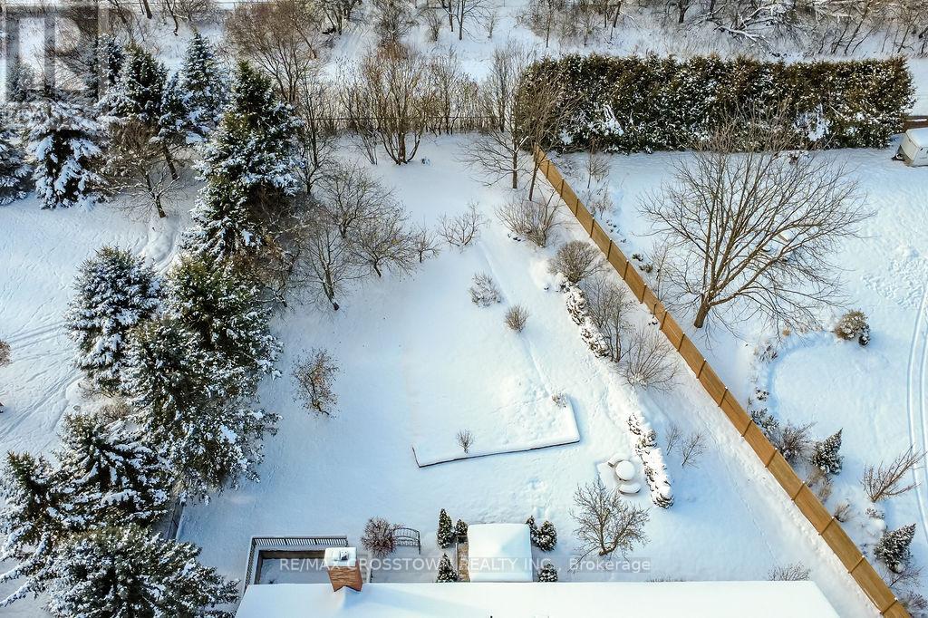 25 Cunningham Drive, Essa, ON - Outdoor With View