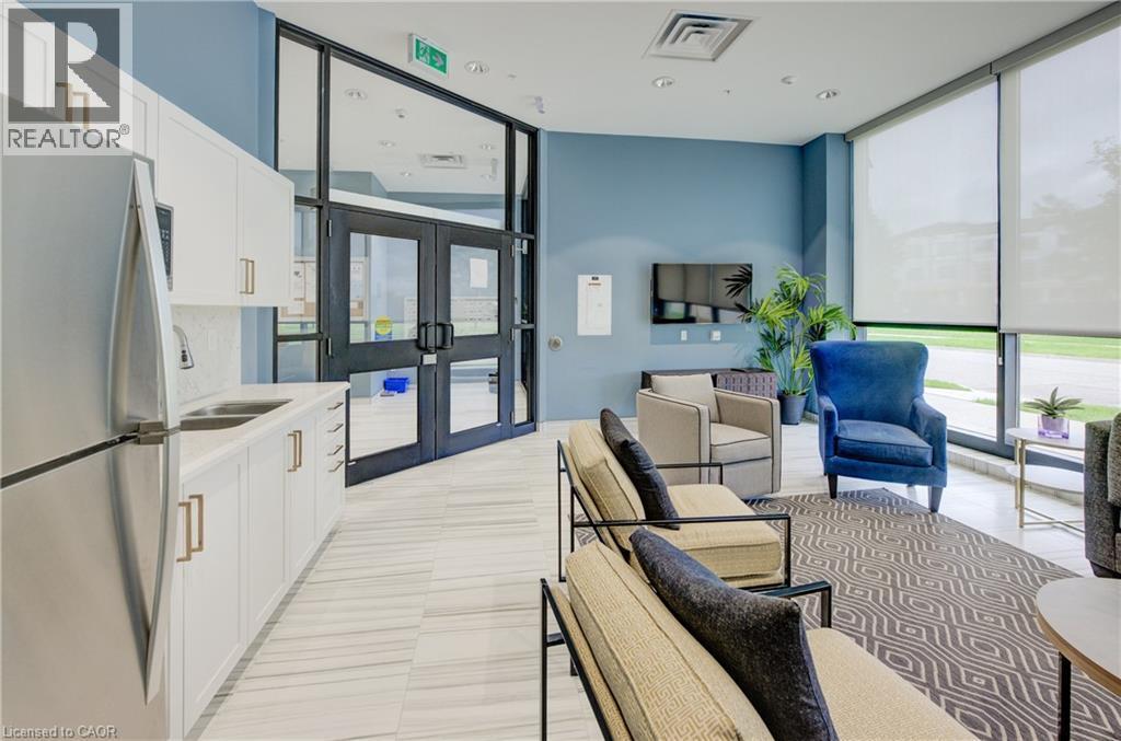 195 Commonwealth Street Unit# 213, Kitchener, ON - Indoor