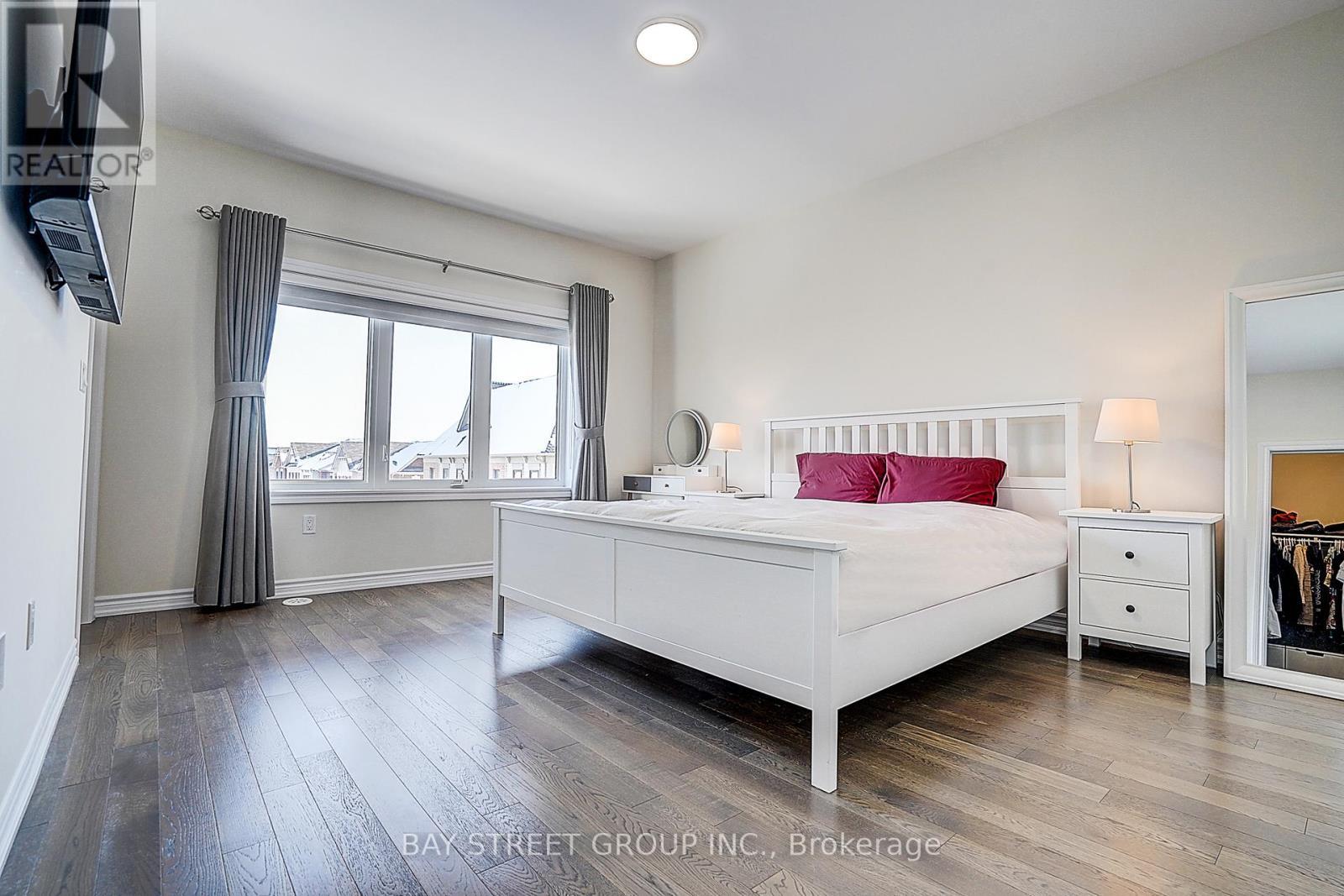 10943 Victoria Square Boulevard, Markham, ON - Indoor Photo Showing Bedroom