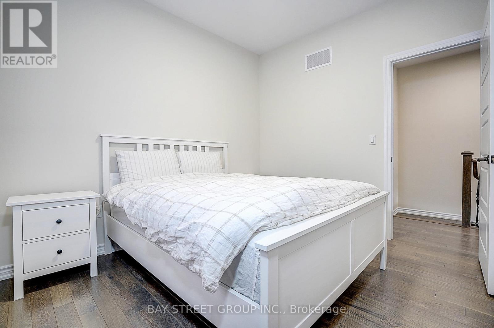 10943 Victoria Square Boulevard, Markham, ON - Indoor Photo Showing Bedroom