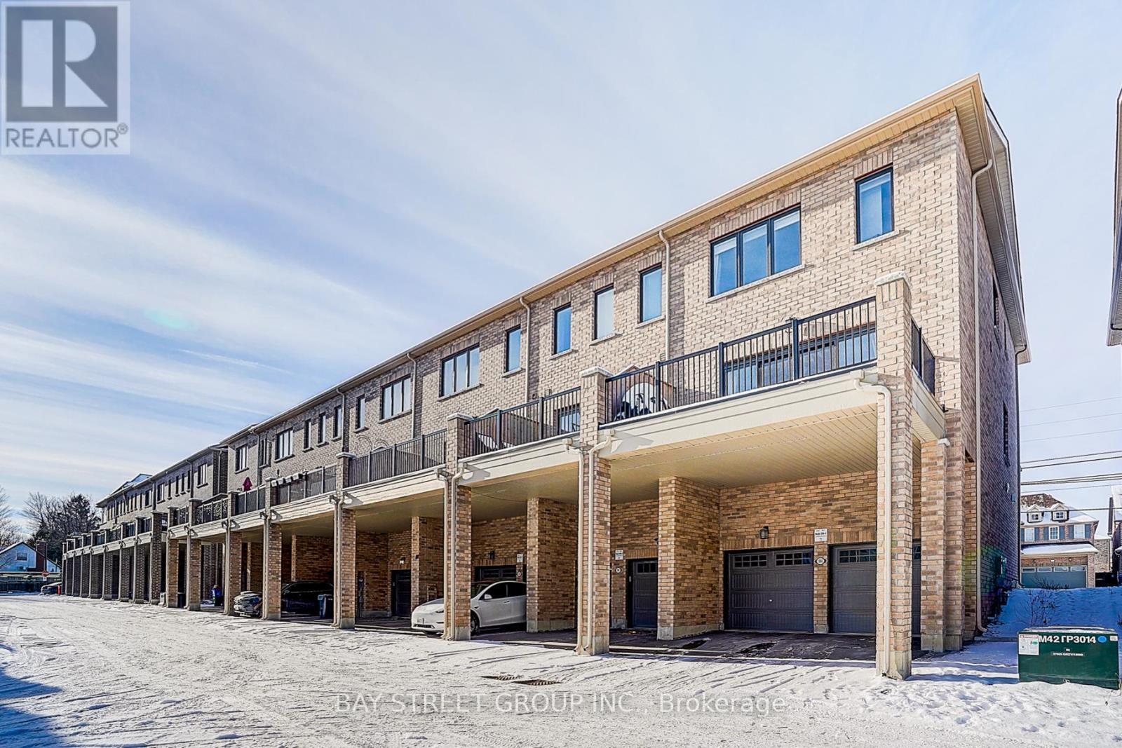 10943 Victoria Square Boulevard, Markham, ON - Outdoor