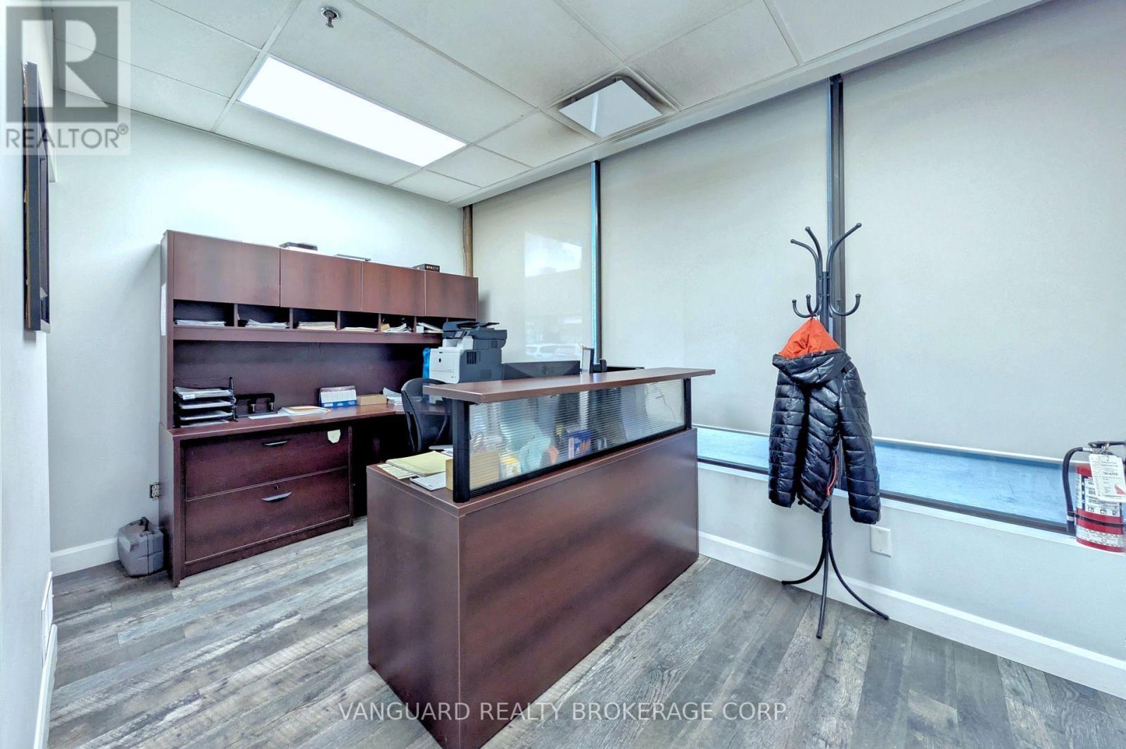 14 - 129 Rowntree Dairy Road, Vaughan, ON