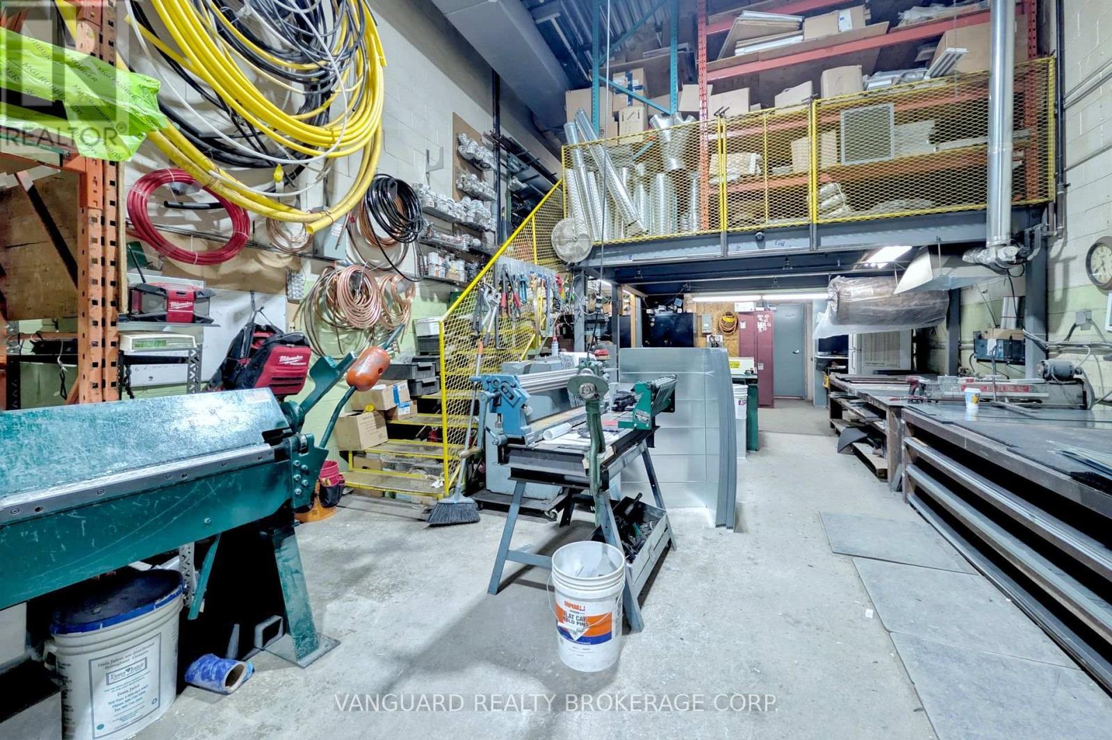 14 - 129 Rowntree Dairy Road, Vaughan, ON