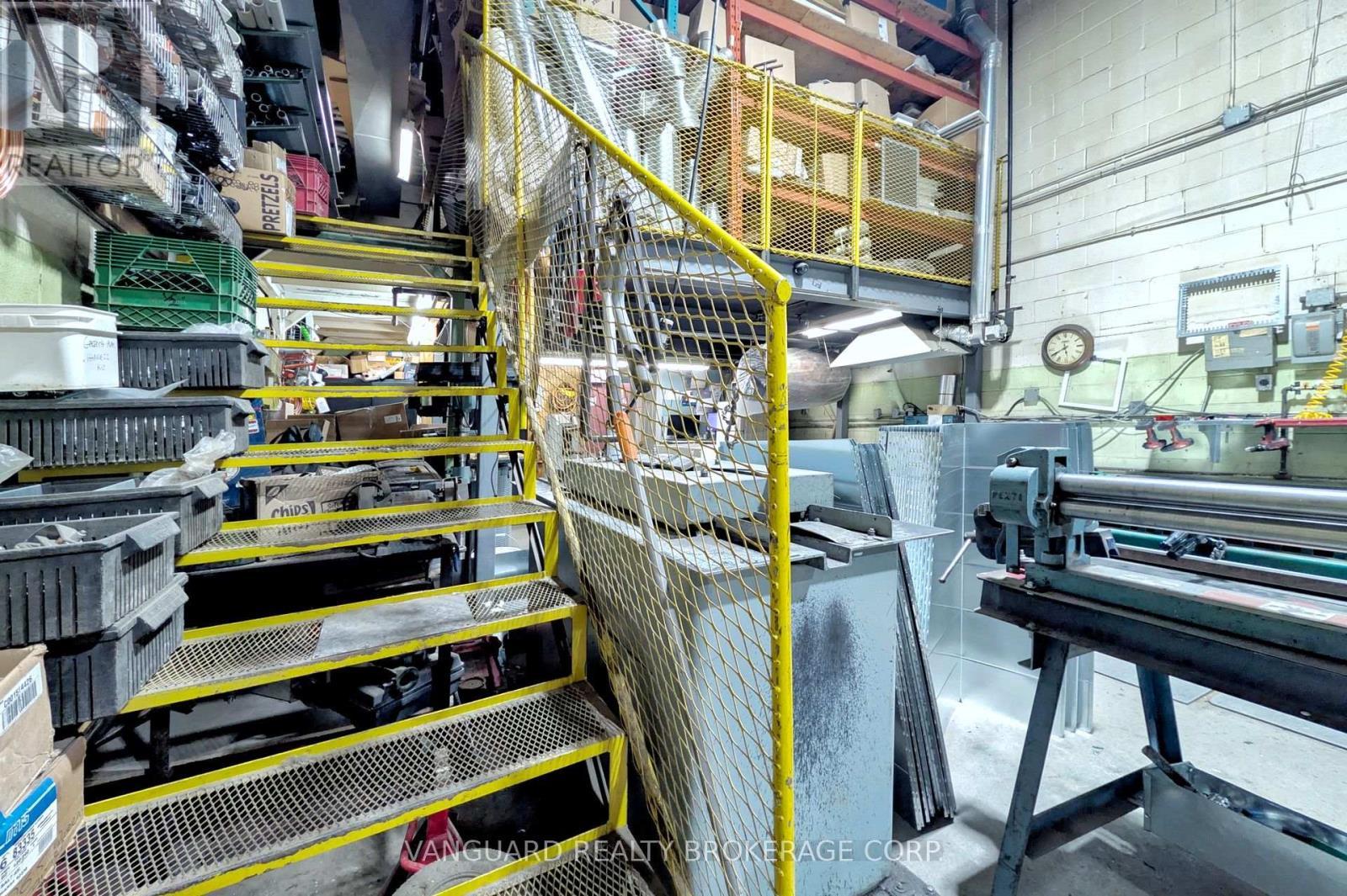 14 - 129 Rowntree Dairy Road, Vaughan, ON