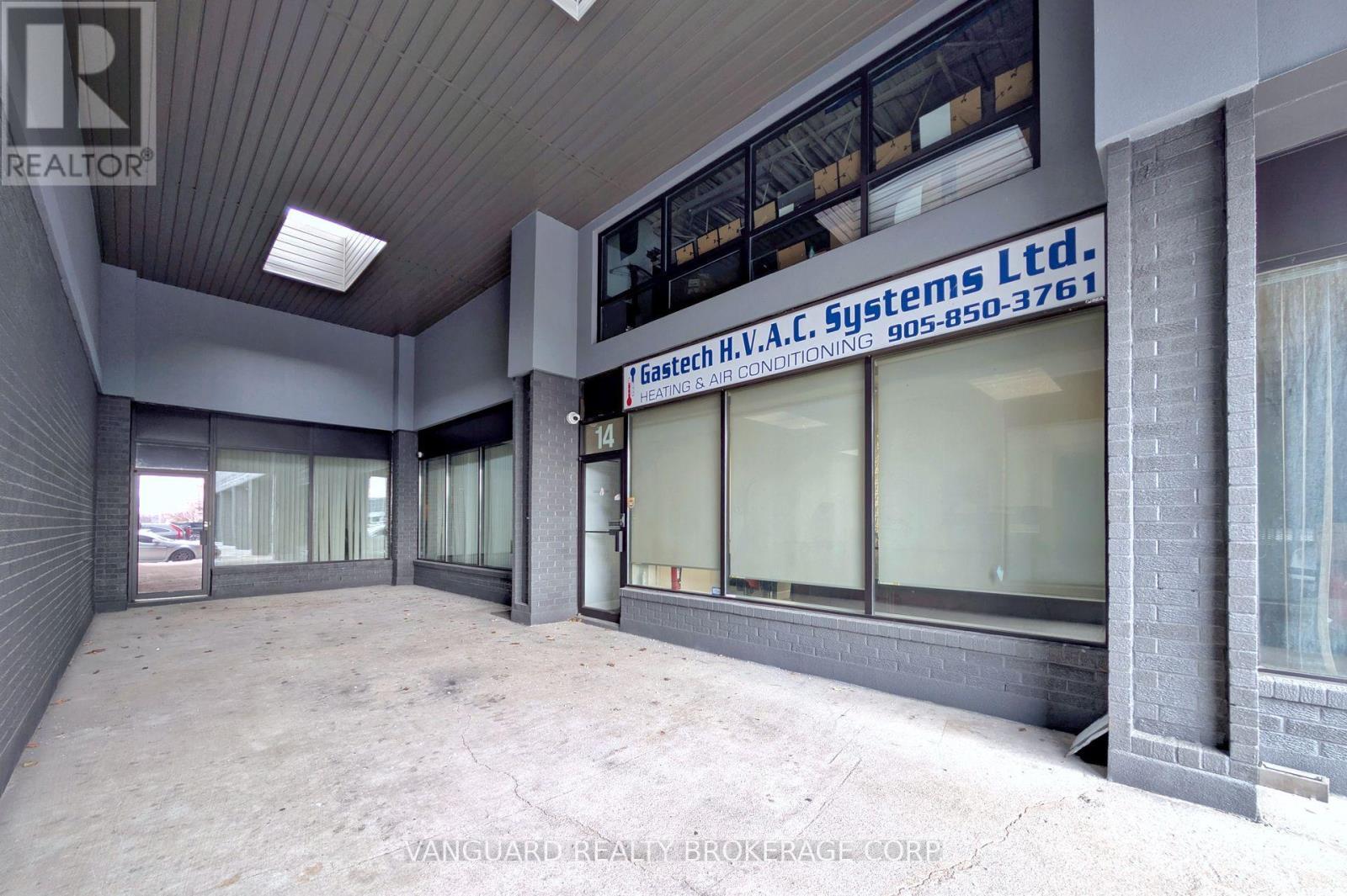 14 - 129 Rowntree Dairy Road, Vaughan, ON