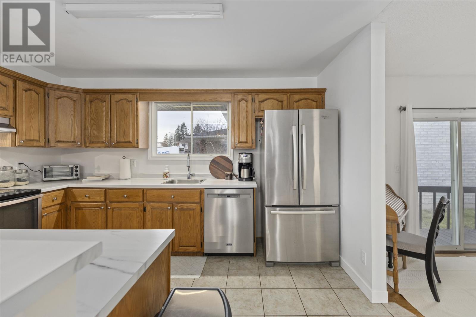 3 Charlotte Dr, Sault Ste. Marie, ON - Indoor Photo Showing Kitchen
