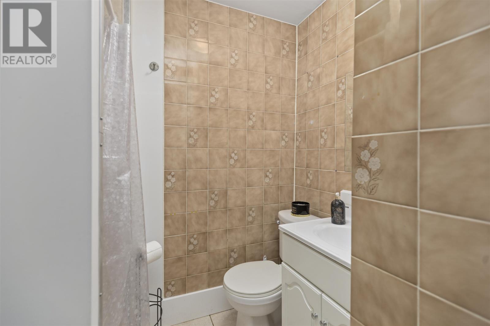 3 Charlotte Dr, Sault Ste. Marie, ON - Indoor Photo Showing Bathroom