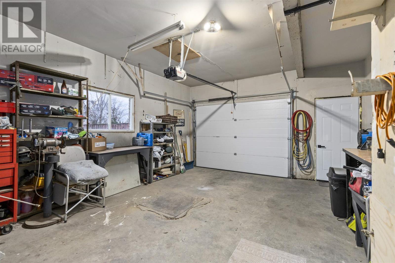 3 Charlotte Dr, Sault Ste. Marie, ON - Indoor Photo Showing Garage