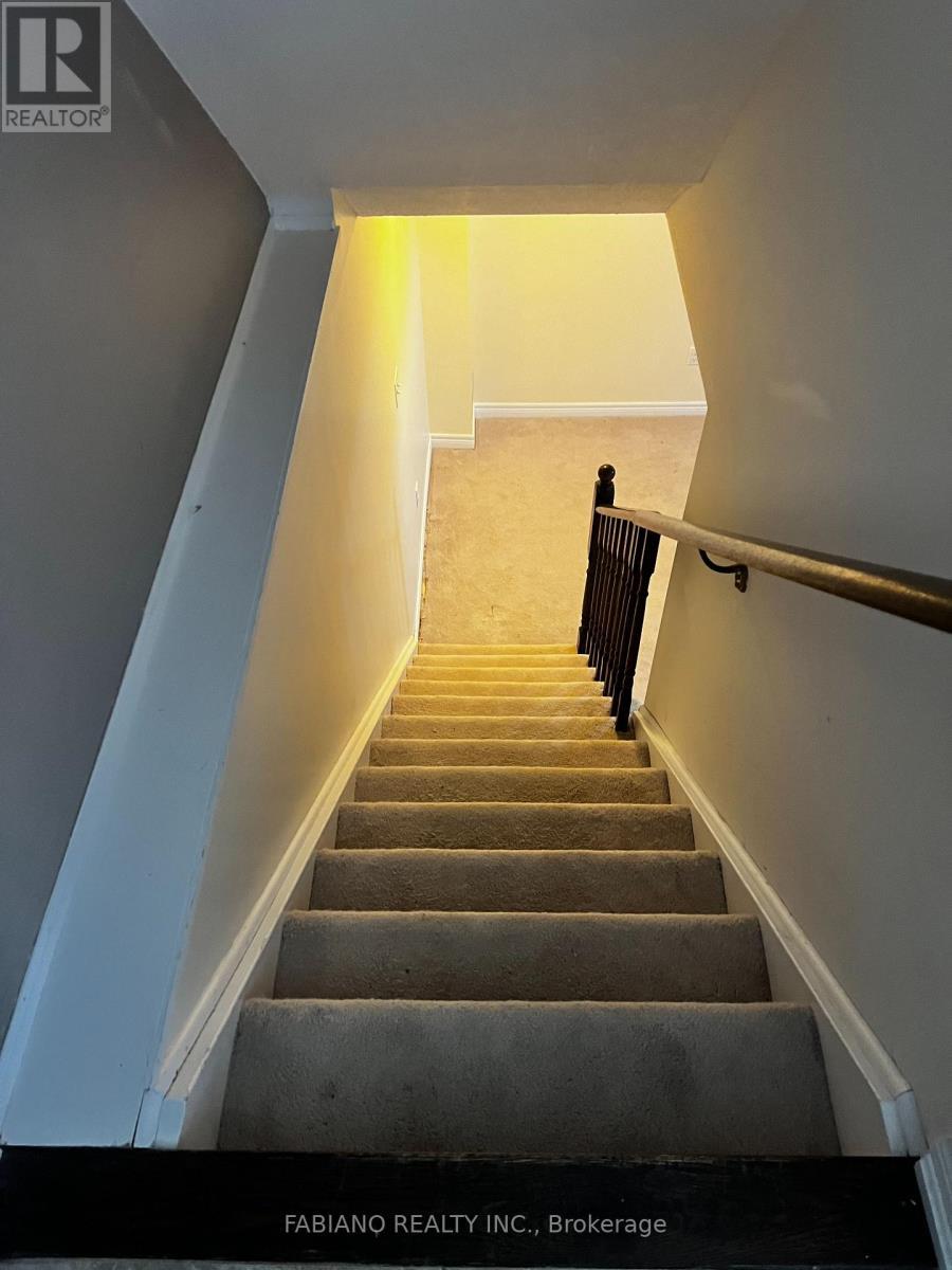 9 Admiral Crescent, Essa, ON - Indoor Photo Showing Other Room