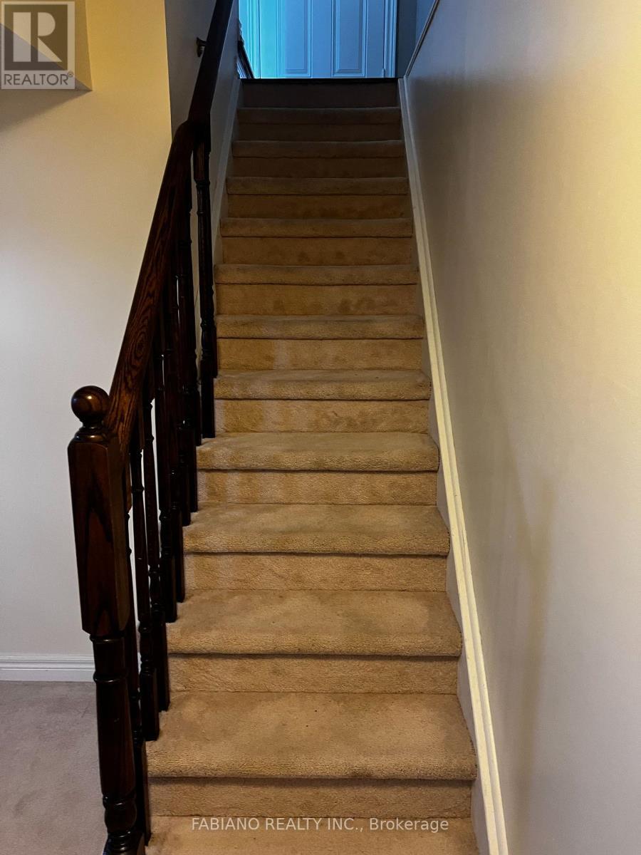 9 Admiral Crescent, Essa, ON - Indoor Photo Showing Other Room