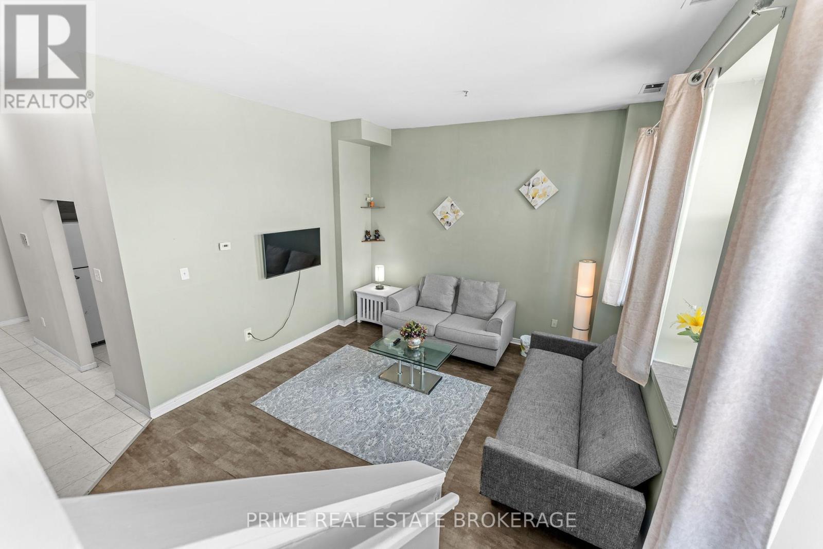 Unit 5 - 366 Richmond Street, London East (East K), ON - Indoor Photo Showing Other Room