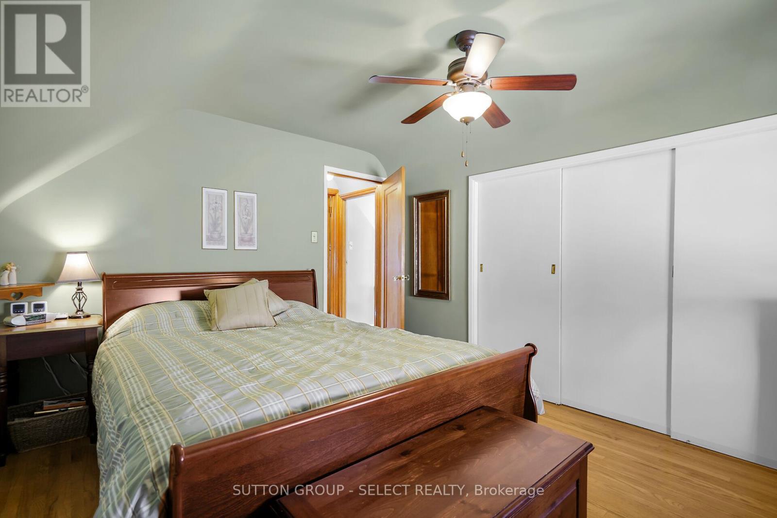 53 Graydon Street, London East (East N), ON - Indoor Photo Showing Bedroom