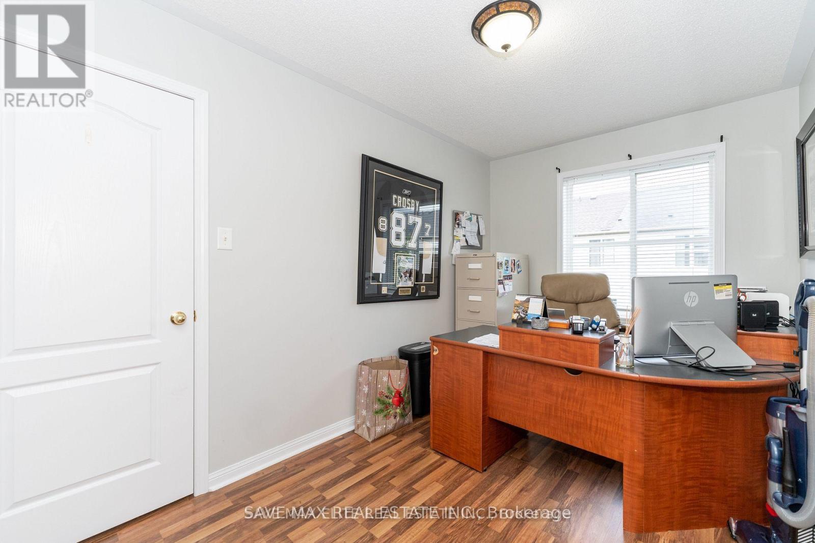 89 Seed House Lane, Halton Hills, ON - Indoor Photo Showing Office