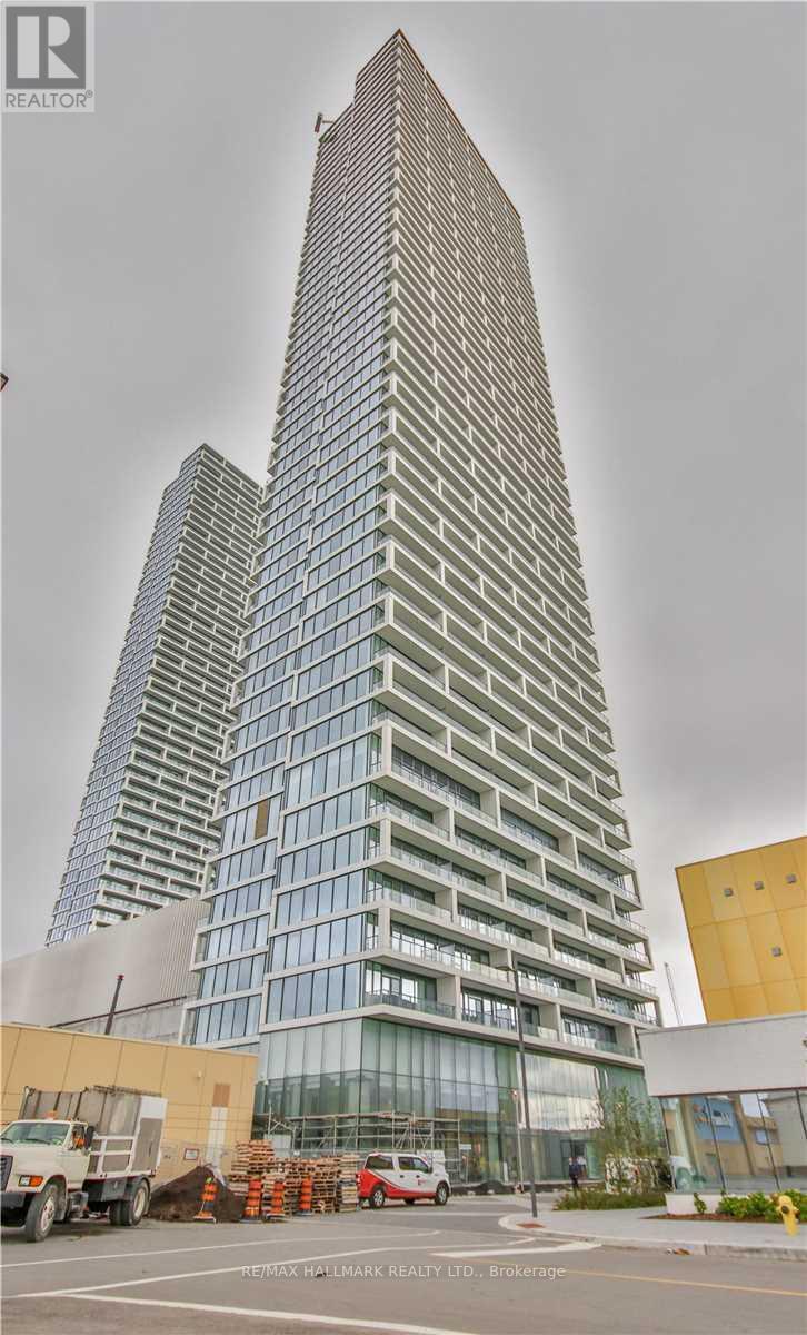 1206 - 5 Buttermill Avenue, Vaughan, ON - Outdoor