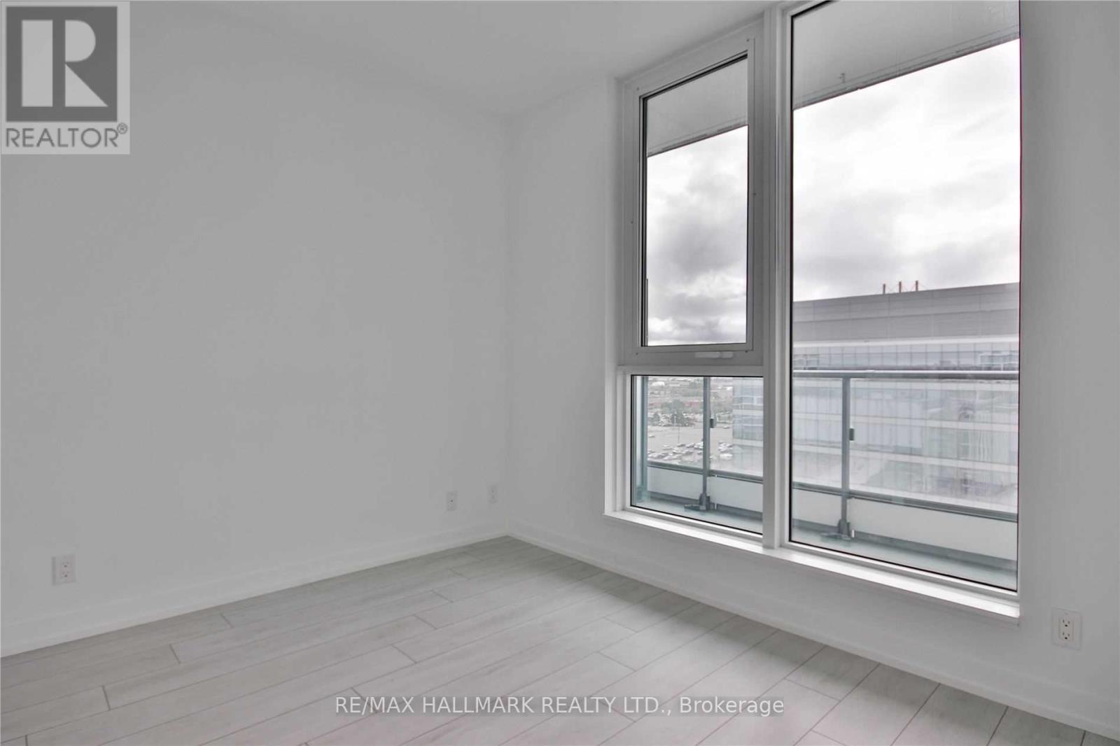 1206 - 5 Buttermill Avenue, Vaughan, ON - Indoor Photo Showing Other Room