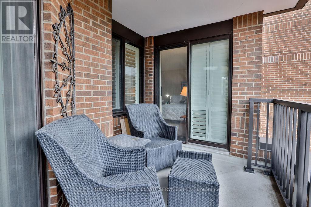 708 - 100 Lakeshore Road E, Oakville, ON - Outdoor With Deck Patio Veranda With Exterior