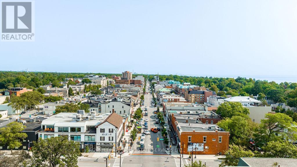 708 - 100 Lakeshore Road E, Oakville, ON - Outdoor With View