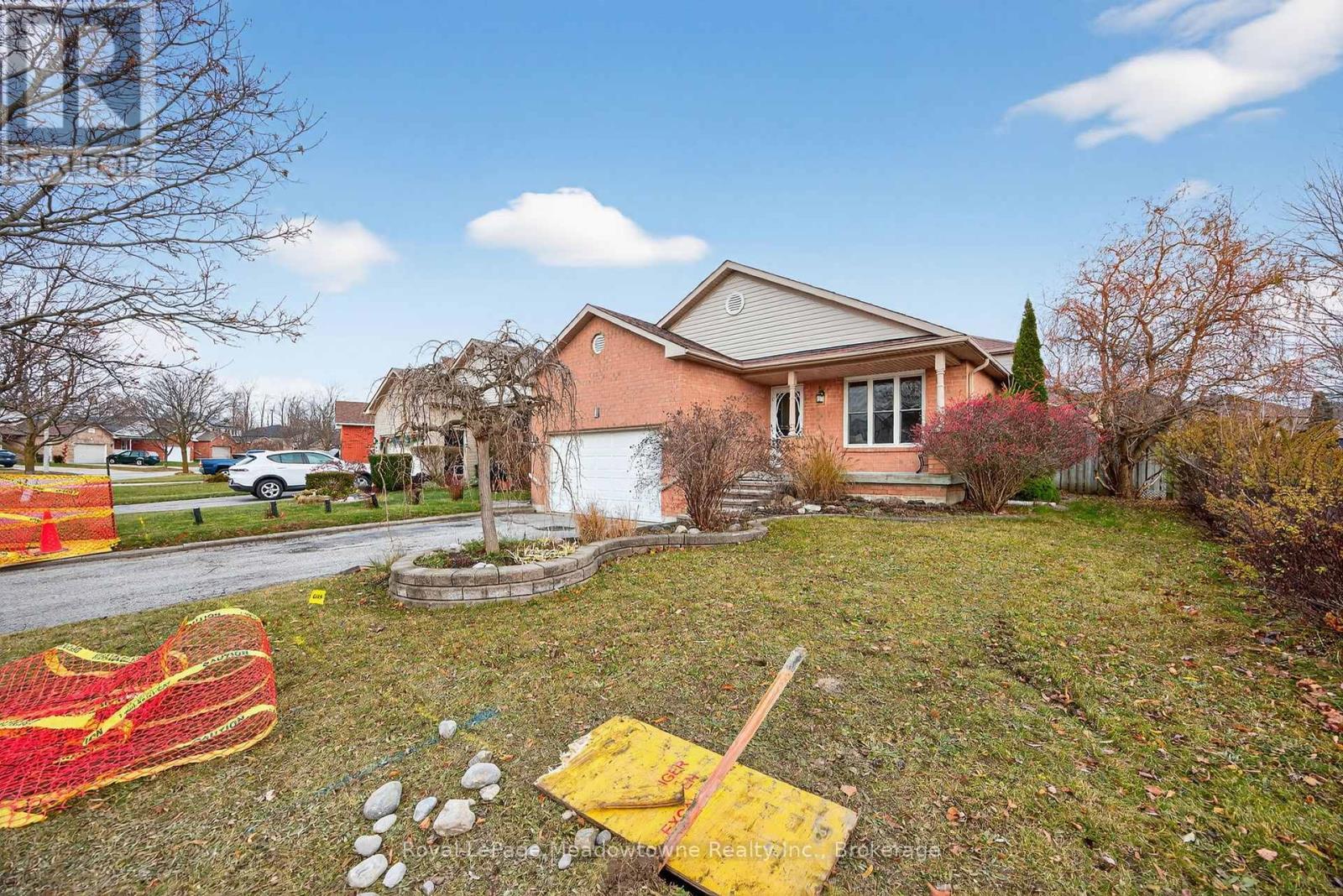 1 Draper Crescent, Barrie (Painswick North), ON - Outdoor