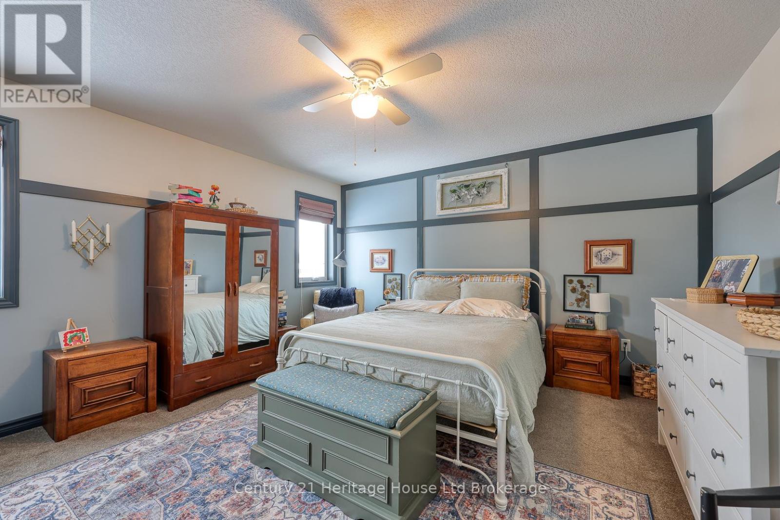 72 Pearl Street, Tillsonburg, ON - Indoor Photo Showing Bedroom