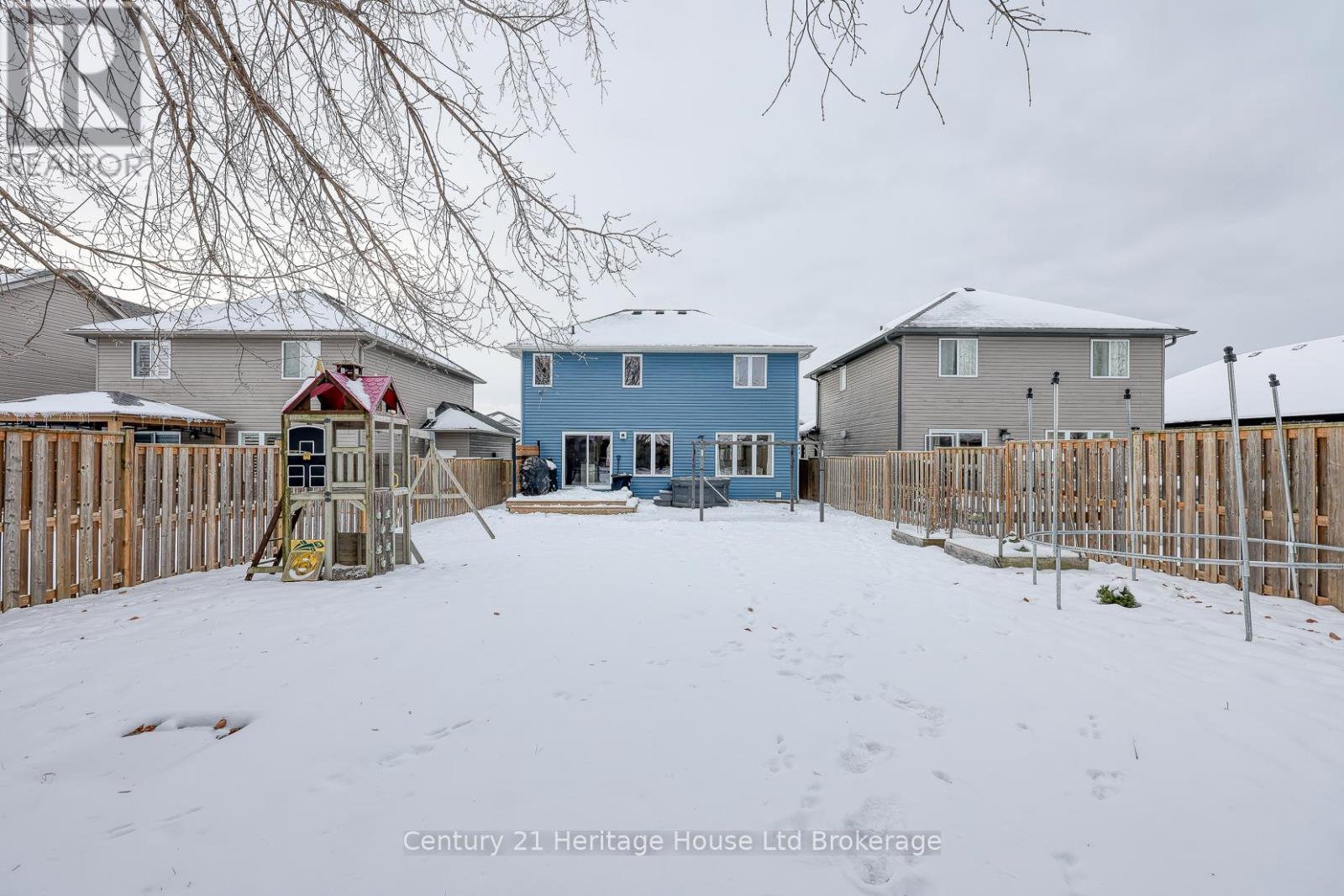 72 Pearl Street, Tillsonburg, ON - Outdoor