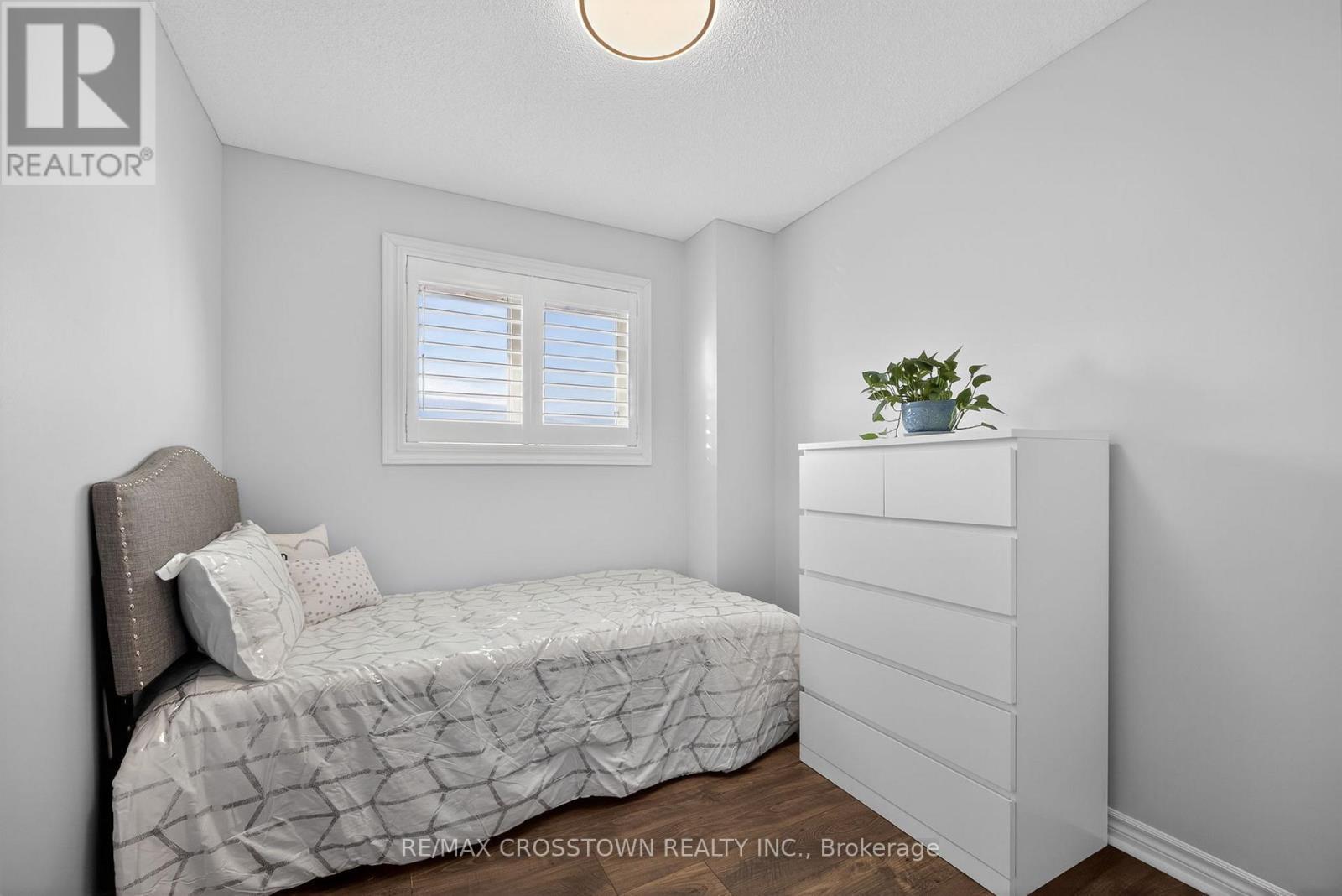 1 Black Ash Trail, Barrie, ON - Indoor Photo Showing Bedroom