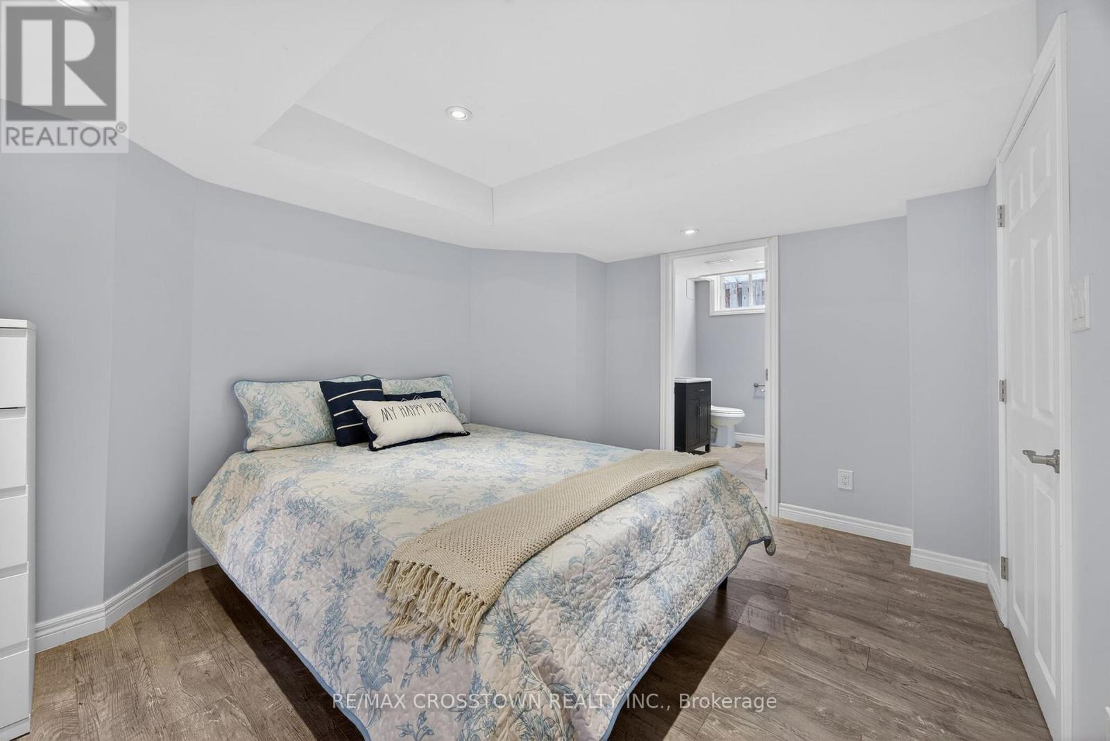 1 Black Ash Trail, Barrie, ON - Indoor Photo Showing Bedroom